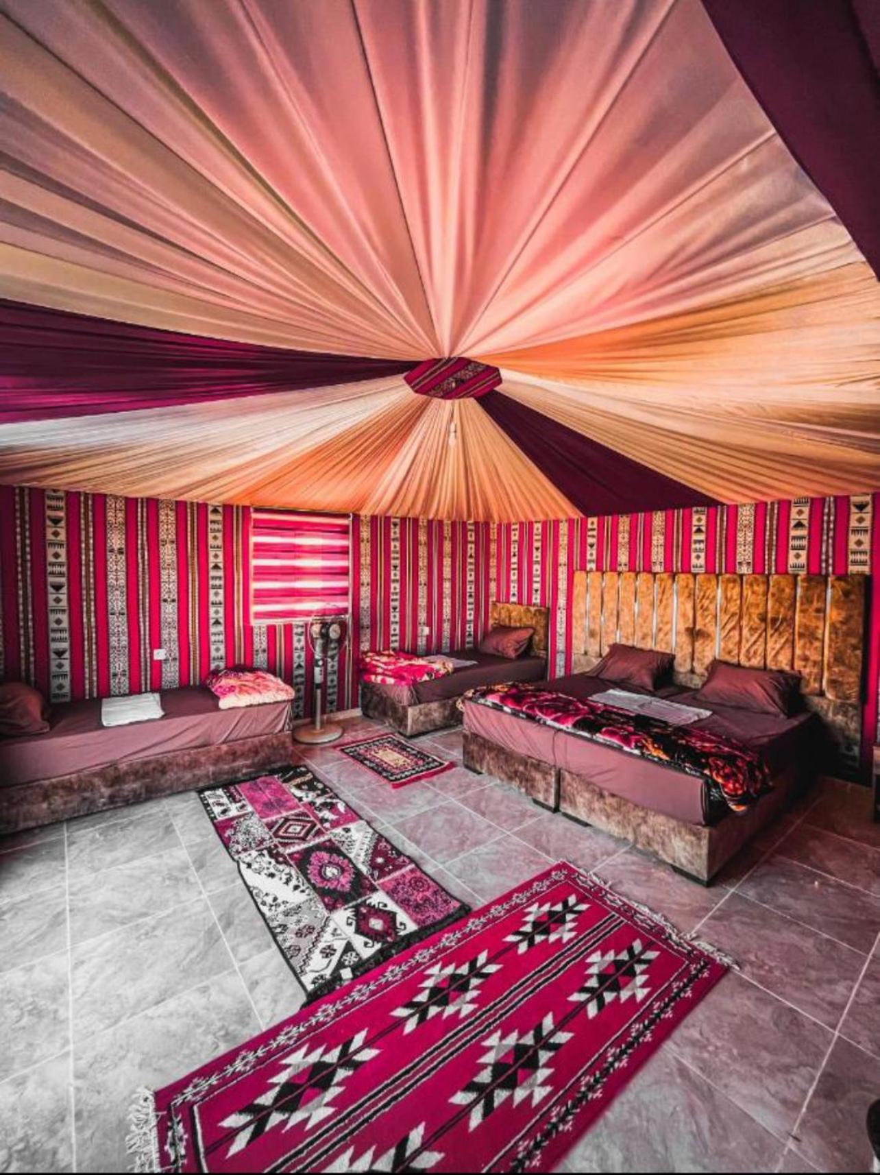 Rum Magic Luxury Camp Wadi Rum Eksteriør billede